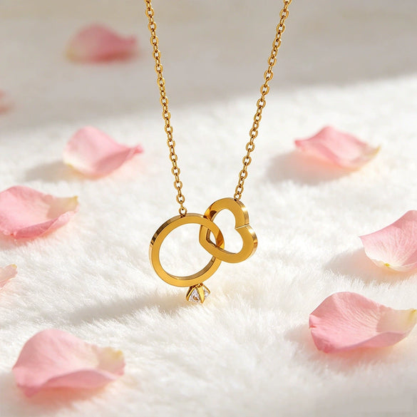 Wholesale Light Luxury Women's Heartshaped Titanium Steel Vacuum Electroplated Ring And Clavicle Chain