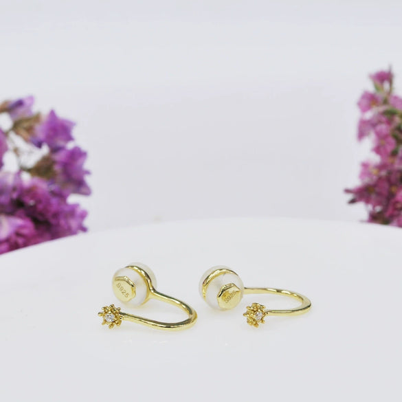 Wholesale Light Nonpierced Geometric Earrings Made Of S925 Sterling Silver With Inlaid Zircon For Women