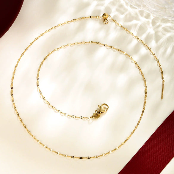 Wholesale Lip Chain Necklace For Women Fashion Alloy 24K Goldplated