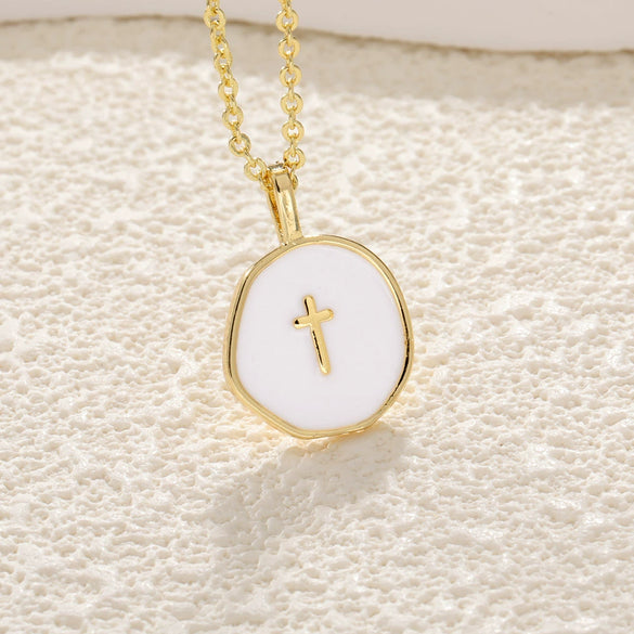 Wholesale Little Fresh Style Copper Heart And Star Pendant Necklace With Dripping Oil Design And Goldplated Spring For Women
