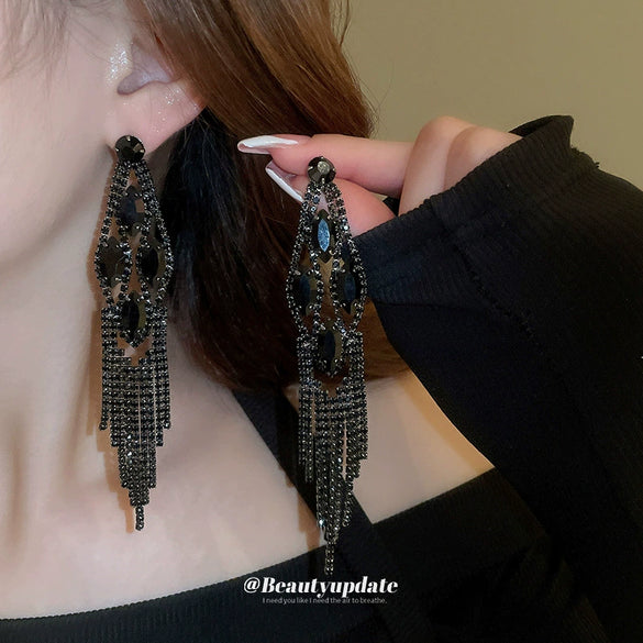 Wholesale Long Dark Style Full Diamond Water Drop Tassel Earrings Copper Geometric Silver Needle