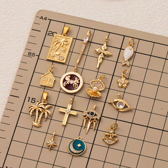 Wholesale Loose Chain Cross Sun Moon Pendant Necklace Copper Stainless Steel Geometric Electroplated