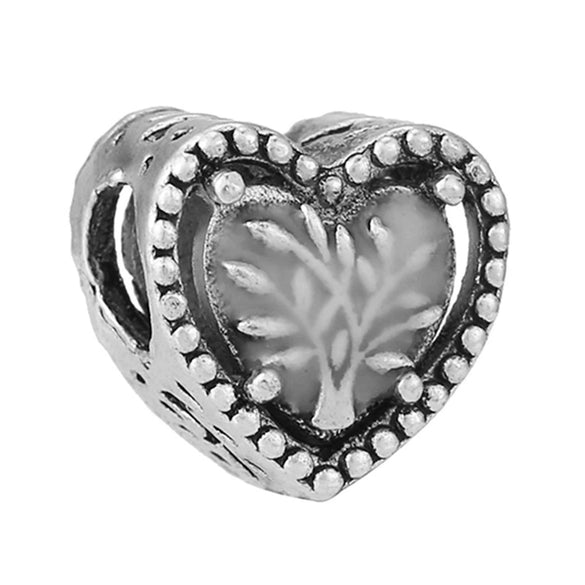 Wholesale Loose Metal Heartshaped Vintage Silver Beads With Totem Pattern For Diy Pendant Electroplating Treatment Suitable For Boys And Girls