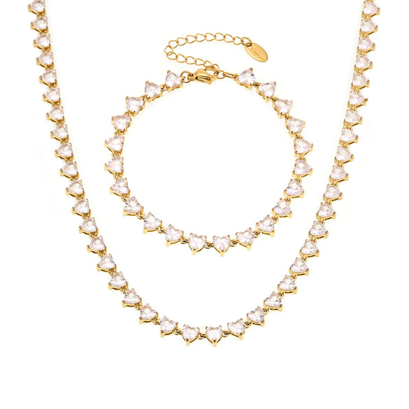 Wholesale Love Shaped 5A Zircon Inlaid Titanium Steel Clavicle Necklace And Bracelet Jewelry Suit With Electroplating For Women