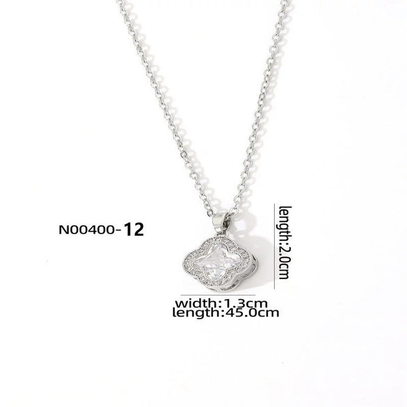 Wholesale Luxury Fashion Fiveleaf Flower Stainless Steel And Copper Necklace With Electroplating For Women
