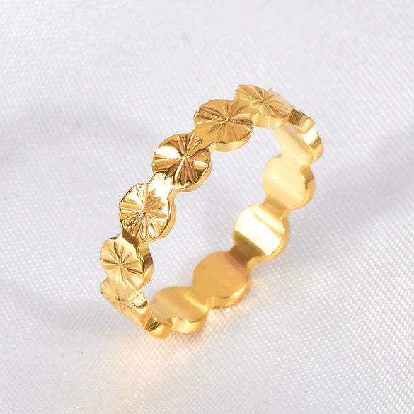 Wholesale Luxury Flower Combination Ring Jewelry Titanium Steel Gold Plated Geometric Style