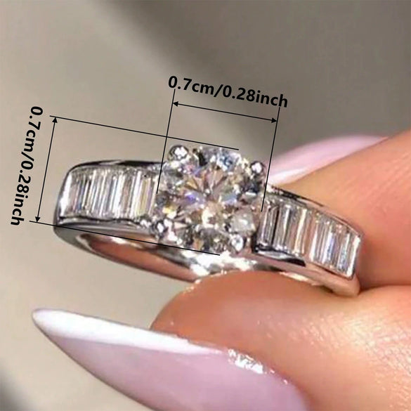 Wholesale Luxury Oval Cut Moissanite Ring Copper Electroplating Geometric Style Unisex