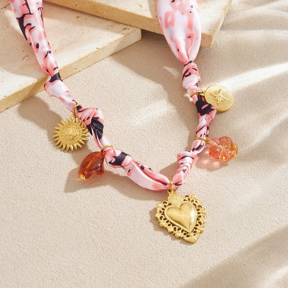 Wholesale Luxury Retro Diy Jewelry Set With Goldplated Stainless Steel Heart Water Drop Bell Pendant For Women