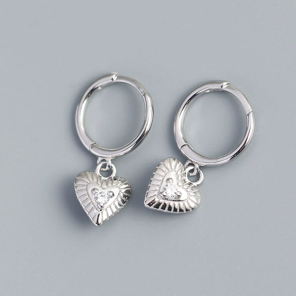 Wholesale Luxury Style S925 Silver Retro Heart Shaped Diamond Ear Buckle Earrings For Women