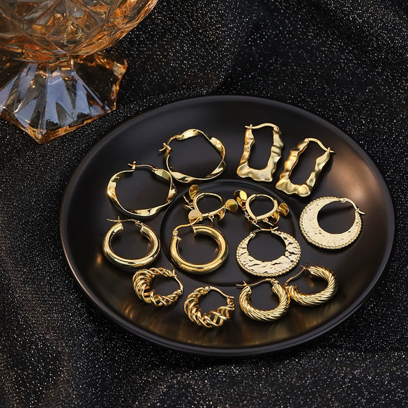 Wholesale Luxury Women's 925 Sterling Silver Geometric Retro Earrings With Electroplating