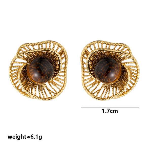 Wholesale Maillard Style Stainless Steel Electroplated Real Gold Plated Flower Letter Number Text Shaped Earrings For Unisex