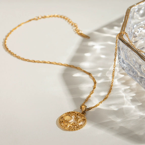 Wholesale Marine Style Stainless Steel Pendant Necklace With Starfish Seahorse Scallop Seaweed Electroplated