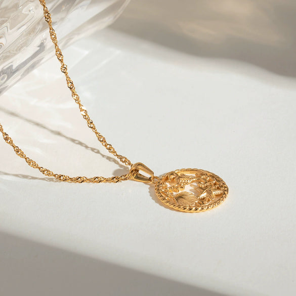 Wholesale Marine Style Stainless Steel Pendant Necklace With Starfish Seahorse Scallop Seaweed Electroplated
