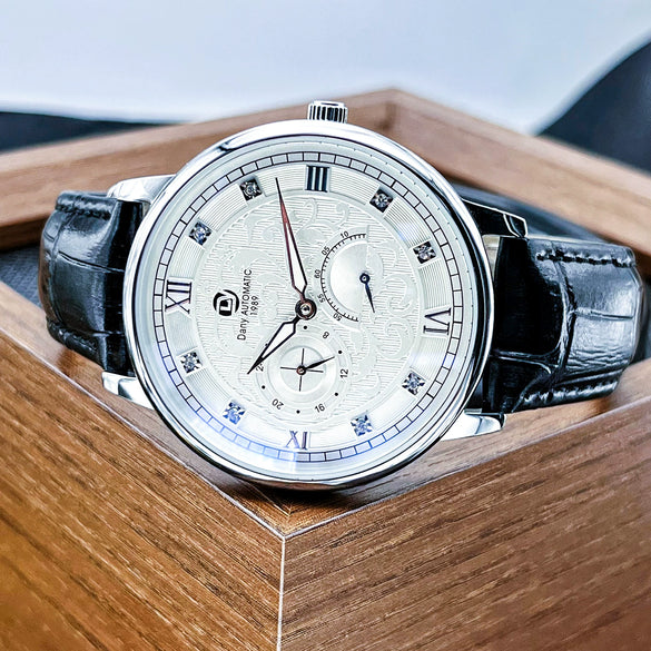 Wholesale Men's Relief Dot Diamond Fully Automatic Mechanical Watch With Round Dial Mineral Reinforced Glass Mirror Stainless Steel Buckle And Genuine Leather Strap