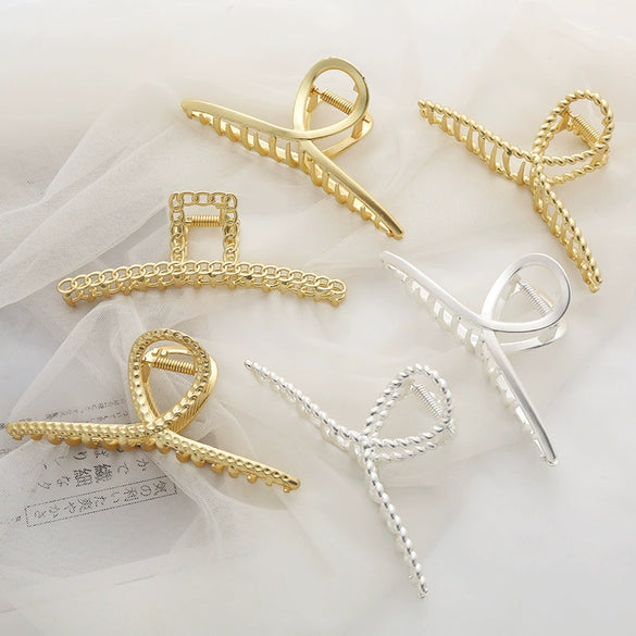 Wholesale Metal Alloy Casual Geometric Style Electroplated Large Shark Clip For Women