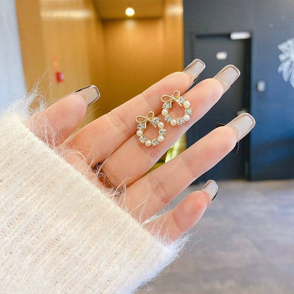 Wholesale Metal Alloy Cat's Eye Earrings With Geometric Pattern Retro Exaggerated Style For Women