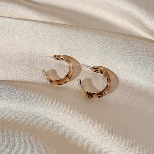 Wholesale Metal Alloy Cat's Eye Earrings With Geometric Pattern Retro Exaggerated Style For Women