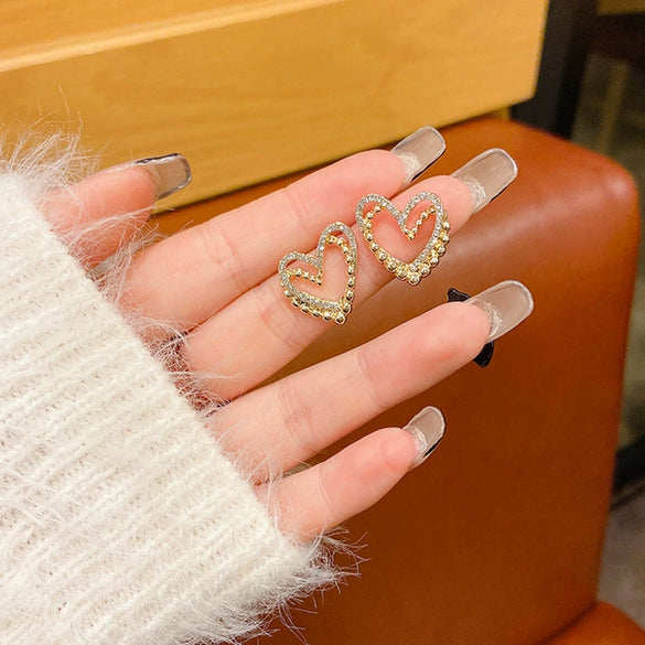 Wholesale Metal Alloy Cat's Eye Earrings With Geometric Pattern Retro Exaggerated Style For Women