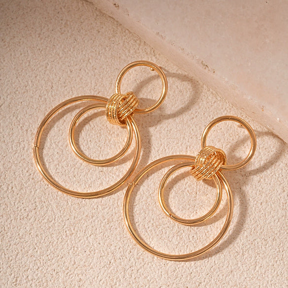 Wholesale Metal Alloy Flower Tassel Earrings With Electroplating Exaggerated And Fashionable For Women