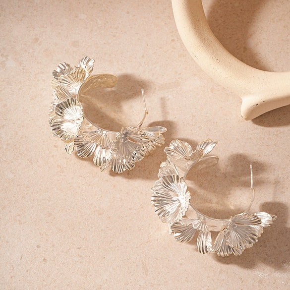 Wholesale Metal Alloy Flower Tassel Earrings With Electroplating Exaggerated And Fashionable For Women