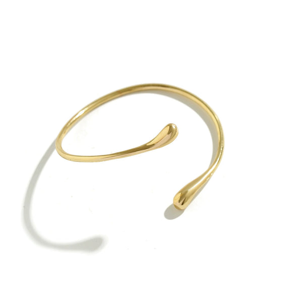 Wholesale Metal Arm Ring And Bracelet For Women Zinc Alloy Geometric Electroplated