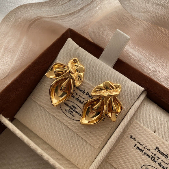 Wholesale Metal Chain Tassel Earrings With Geometric Shape Electroplated For Women Light Luxury Stylish Elegant
