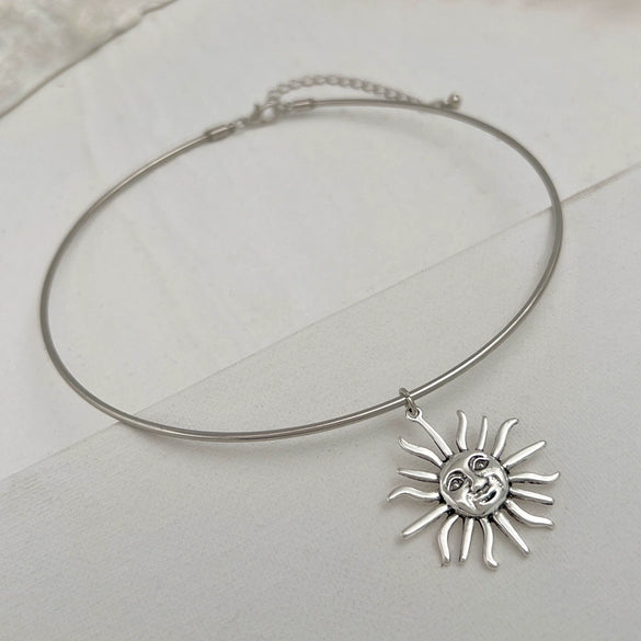 Wholesale Metal Collar Necklace Geometric Style Alloy Pendant Sunflower Design For Women