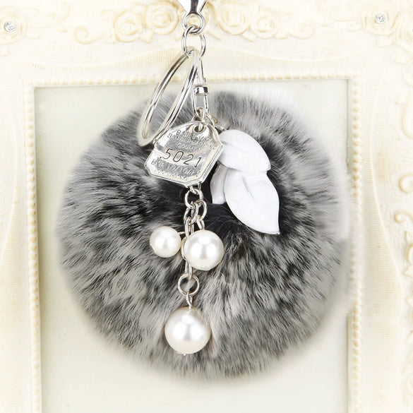 Wholesale Metal Flower Keychain Pendant For Female Plush And Cute Design