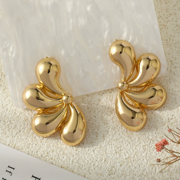 Wholesale Metal Flower Water Drop Earrings Gold Plated For Women