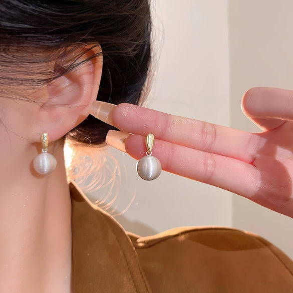 Wholesale Metal Geometric Ball Earrings For Women Cold Style Electroplated