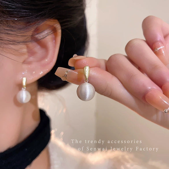 Wholesale Metal Geometric Ball Earrings For Women Cold Style Electroplated