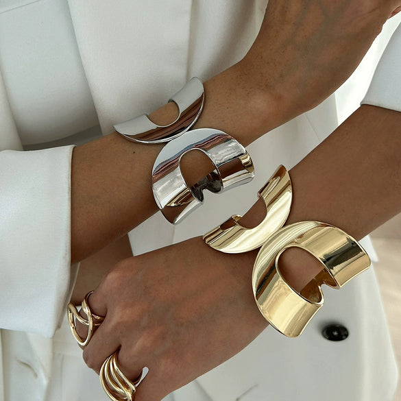 Wholesale Metal Geometric Doublering Opening Bracelet With Electroplating For Women