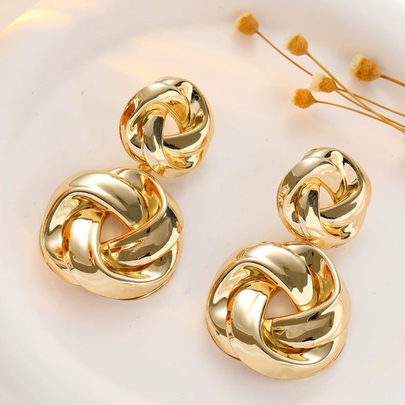 Wholesale Metal Geometric Hollow Twist Knotted Goldplated Women's Earrings