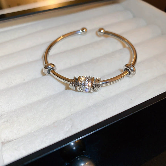 Wholesale Metal Geometric Inlaid Zircon Bracelet Light Luxury Jewelry