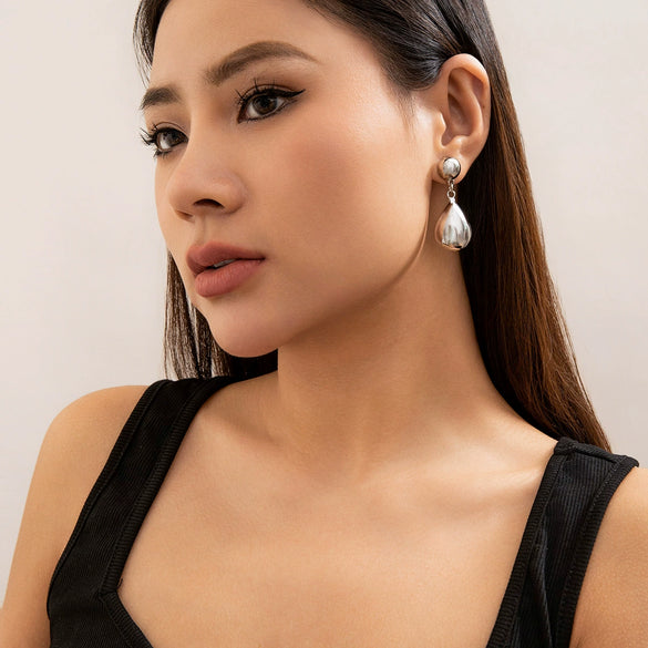 Wholesale Metal Geometric Iron Earrings With Electroplating Oval And Water Drop Shapes Sweet Cool Style For Women