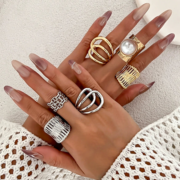 Wholesale Metal Geometric Wide Face Ring For Women With Electroplating Treatment