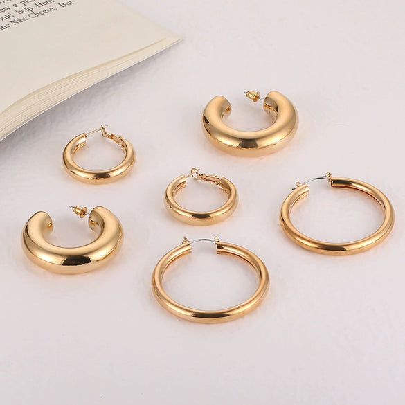 Wholesale Metal Gold Plated Alloy Earrings Set With Geometric Styling For Women