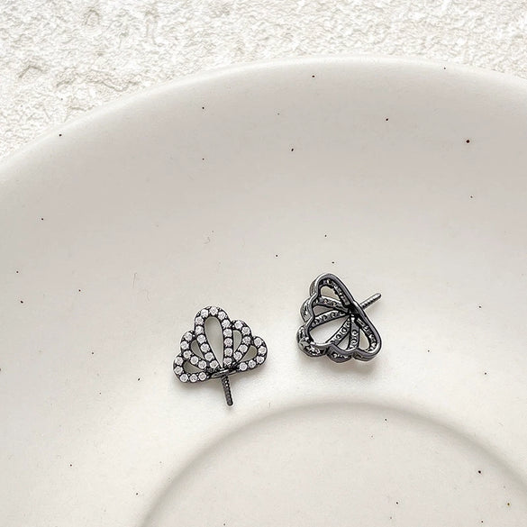 Wholesale Metal Goldplated Crown Pendant Diy Accessory Materials With Colorpreserving Zircon And Electroplating Process