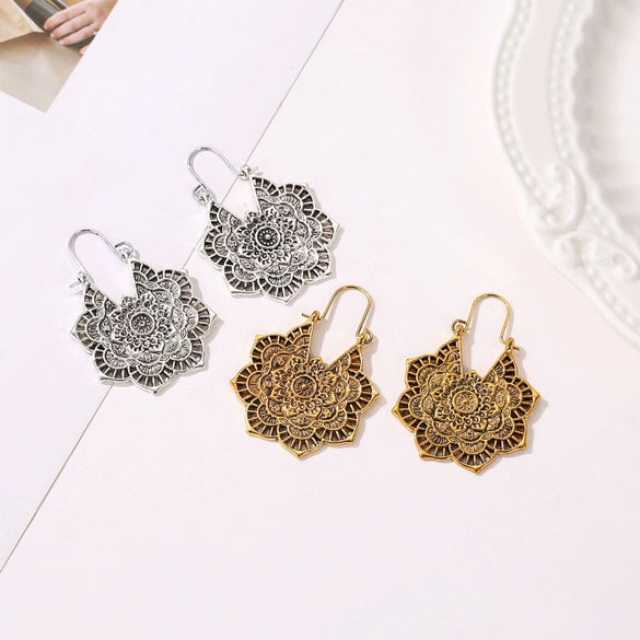 Wholesale Metal Hollow Flower Earrings With Geometric Pattern Retro Bohemian Style Electroplated