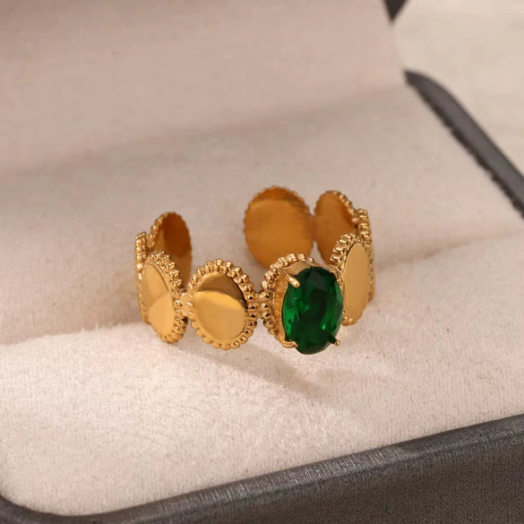 Wholesale Metal Imitation Emerald Inlaid Zircon Geometric Ring For Women Retro Fashion Style Copper Material Electroplating Treatment