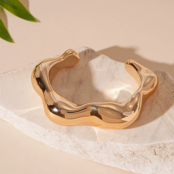 Wholesale Metal Irregular Geometric Opening Bracelet Electroplated Jewelry For Women