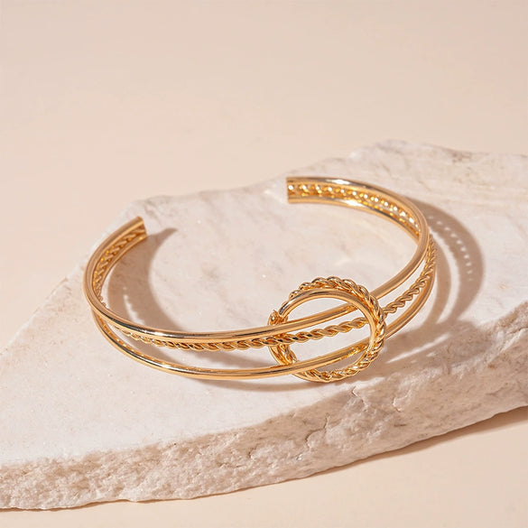 Wholesale Metal Irregular Geometric Opening Bracelet Electroplated Jewelry For Women