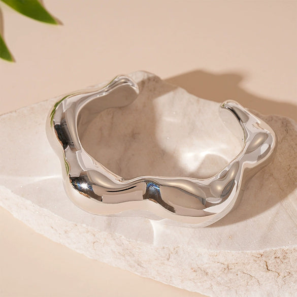 Wholesale Metal Irregular Geometric Opening Bracelet Electroplated Jewelry For Women