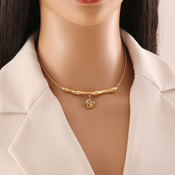 Wholesale Metal Irregular Pleated Clavicle Chain For Women Stainless Steel Geometric Electroplated