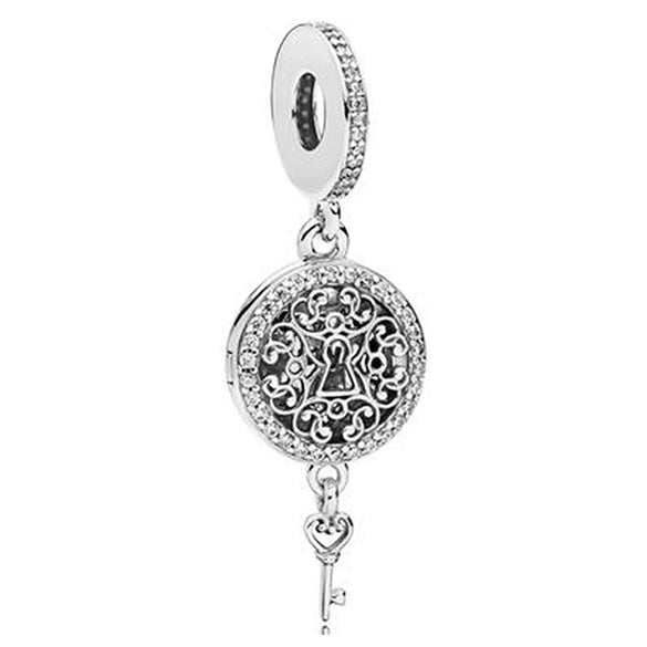 Wholesale Metal Love Pendant Unicorn Beaded Bracelet With Electroplating And Totem Pattern
