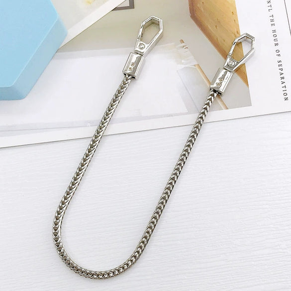Wholesale Metal Love Shape Doublesided Mirror Pendant Electroplated Portable Chain Folding Cosmetic Mirror Dropresistant Mobile Phone Case Accessories