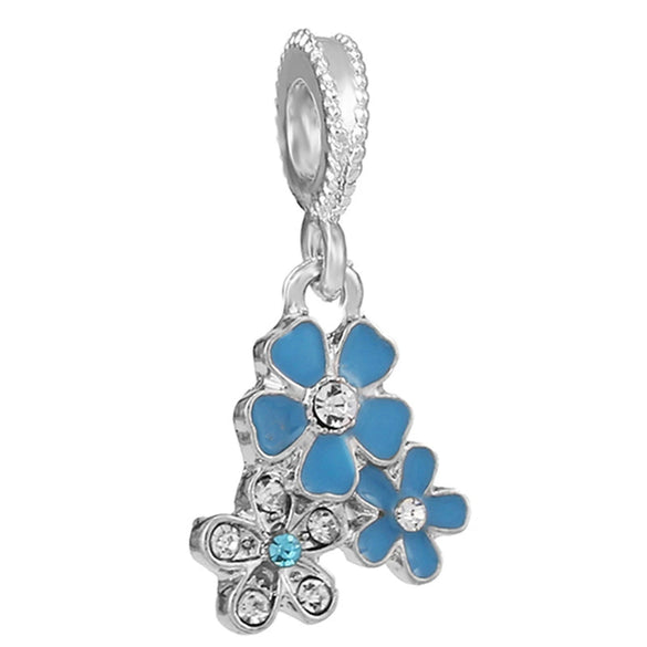 Wholesale Metal Minimalist Fourleaf Clover Totem Diamondencrusted Spring Flower Pendant Diy Bracelet Accessories With Electroplating