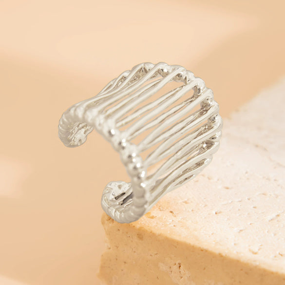 Wholesale Metal Open Ring With Imitation Pearl Flower And Geometric Design Electroplated For Women