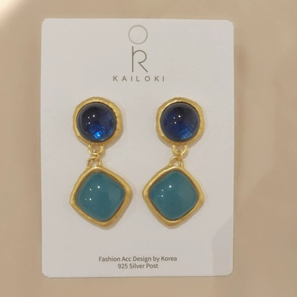 Wholesale Metal Retro Flower Design Diamond Pearl Earrings For Women