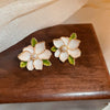 Wholesale Metal Retro Flower Design Diamond Pearl Earrings For Women